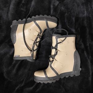 Sorel Rubber Wedge Boots